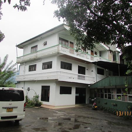 Weligama Holiday Inn 巴杜勒 外观 照片