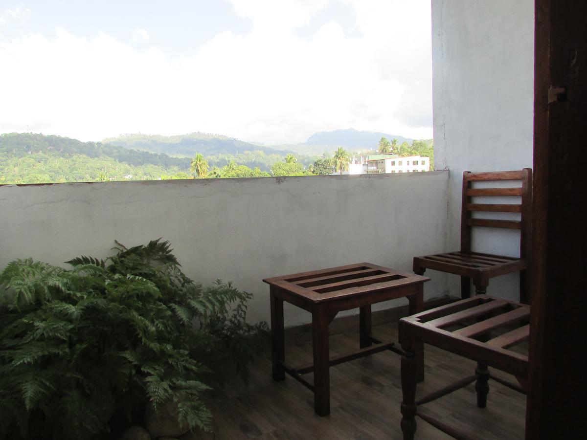 Weligama Holiday Inn 巴杜勒 外观 照片